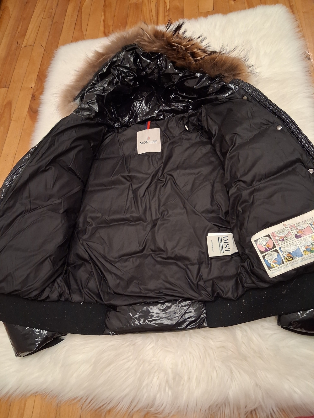 Moncler Puffer Jacket - Picture 13 of 17
